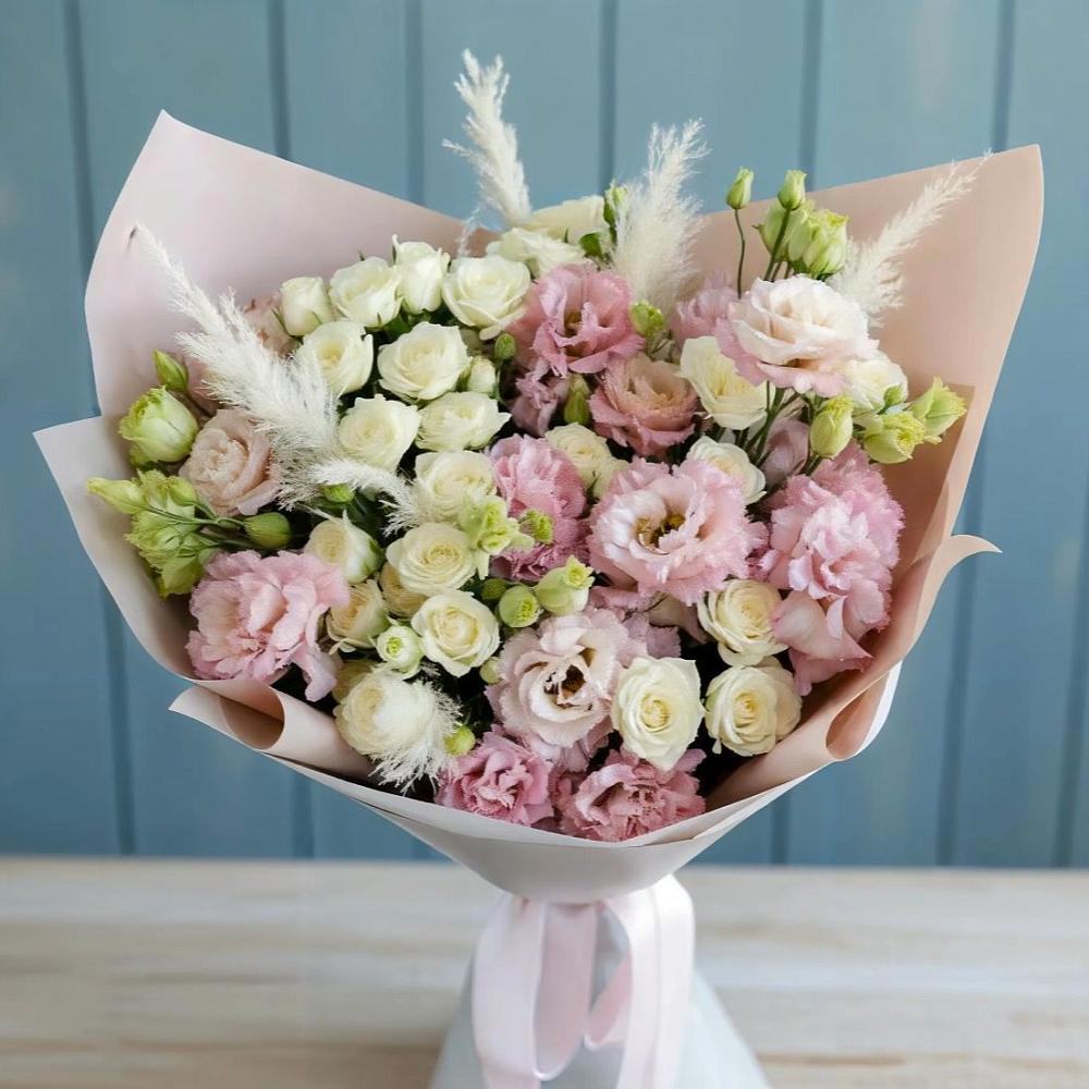 Букет цветов из: Альстромерии и Розы в Хакуринохабль