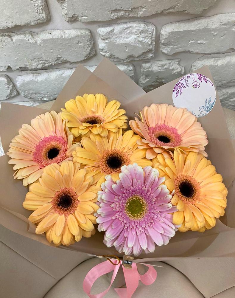 Букет цветов из: Герберы в Хакуринохабль