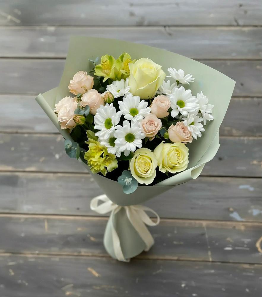 Букет цветов из: Альстромерии, Розы и Хризантемы в Хакуринохабль