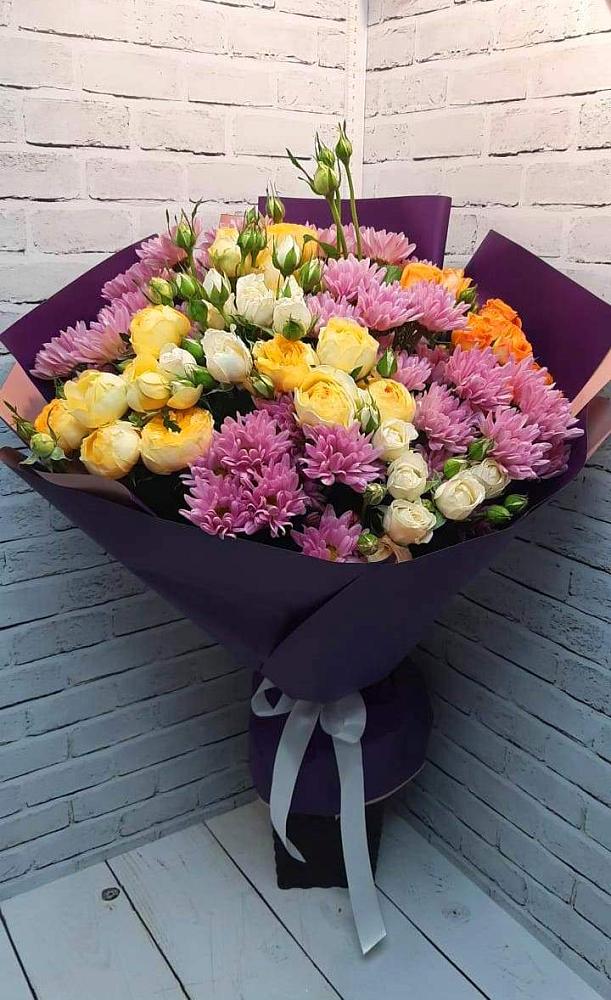 Букет цветов из: Хризантемы и Розы в Хакуринохабль