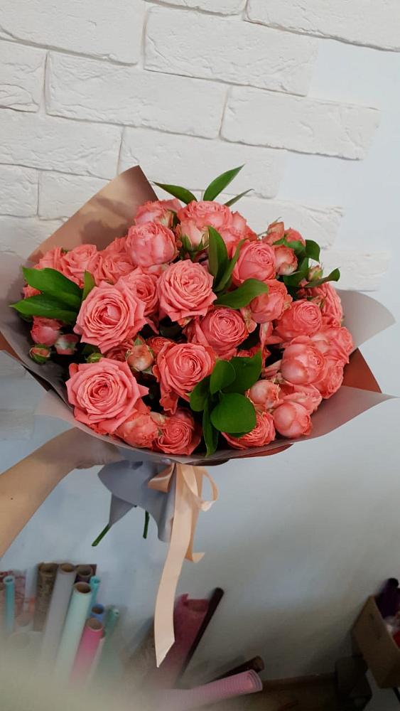 Букет цветов из: Розы в Хакуринохабль