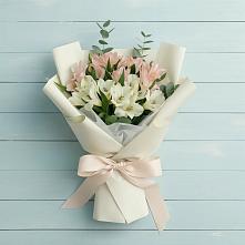 Букет цветов из:  Альстромерии в Хакуринохабль