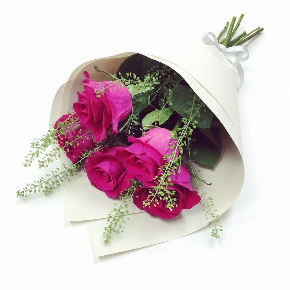 Букет цветов из: Розы в Хакуринохабль