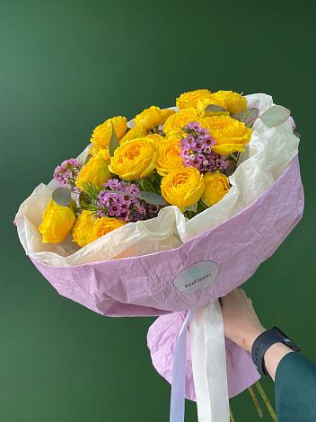 Букет Кустовые желтые розы в Хакуринохабль