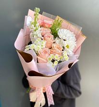 Букет цветов из:  Хризантемы и Розы в Хакуринохабль