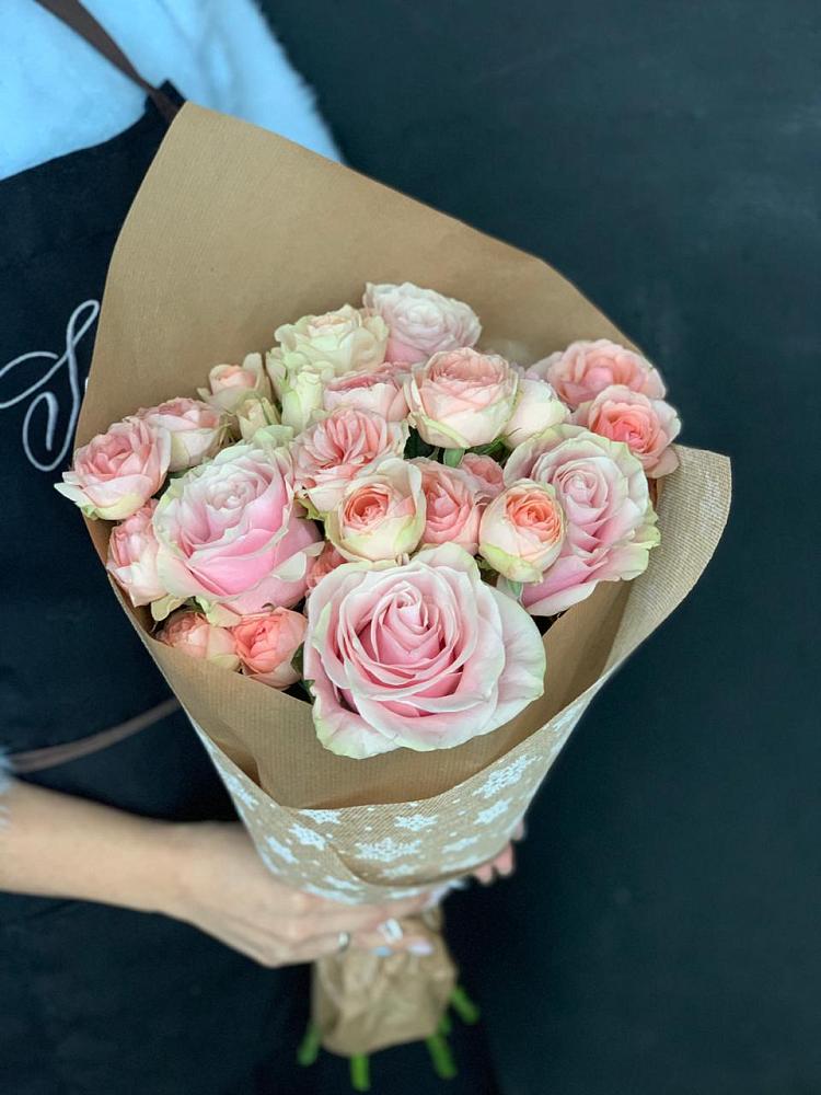 Букет цветов из: Хризантемы и Розы в Хакуринохабль