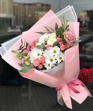 Букет цветов из:  Розы, Лизиантусы и Хризантемы в Хакуринохабль