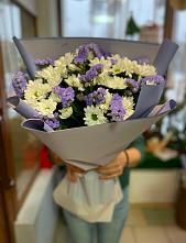 Букет цветов из:  Хризантемы #REPLACE_PRED# Хакуринохабль