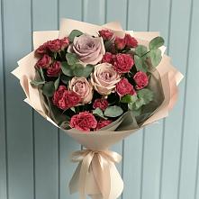 Букет цветов из:  Гвоздики и Розы в Хакуринохабль
