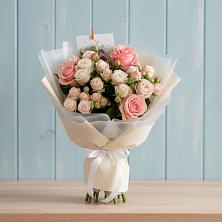Букет цветов из:  Розы в Хакуринохабль