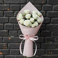 Букет цветов из:  Розы #REPLACE_PRED# Хакуринохабль